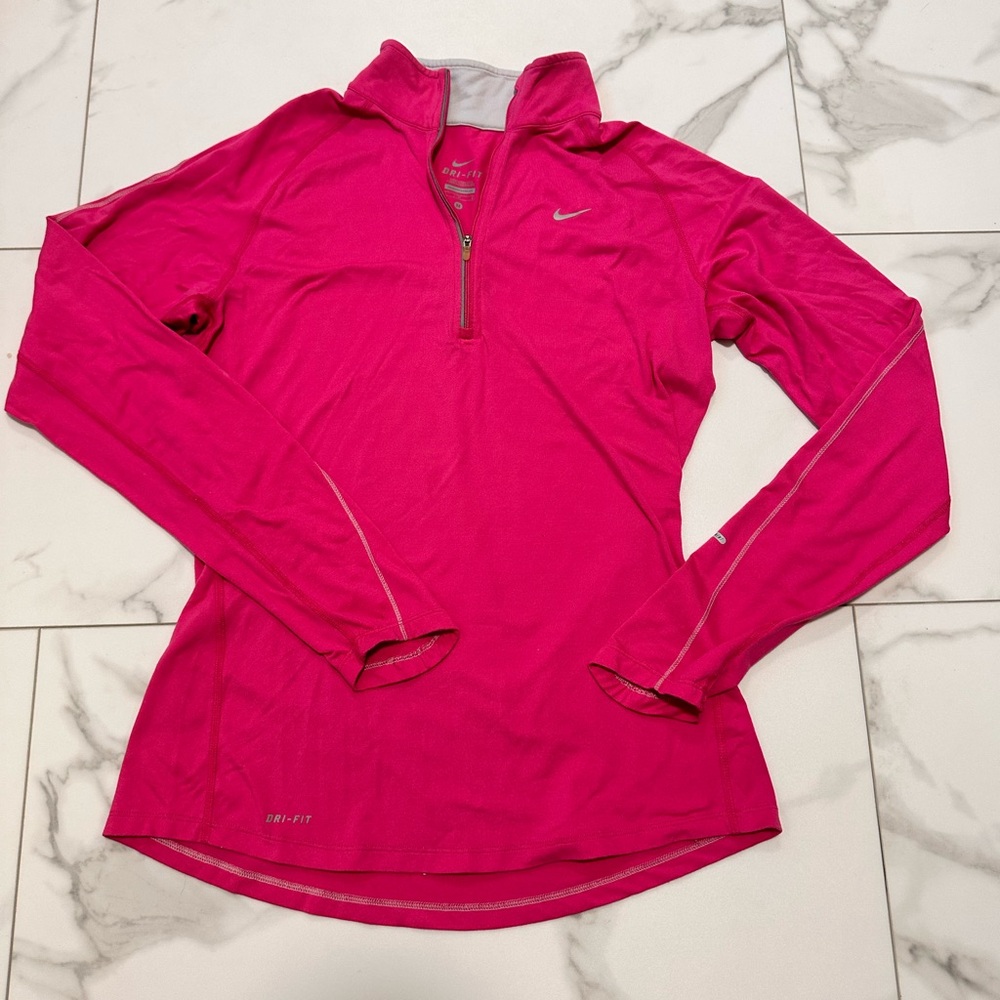 Nike dri fit quarter zip. Medium